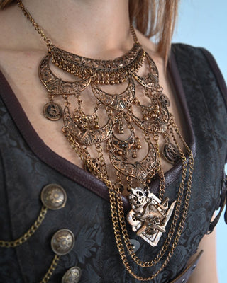 steampunk-pirate-necklace