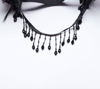 Bloodmoon Empress – Gothic Feather Horn Crown
