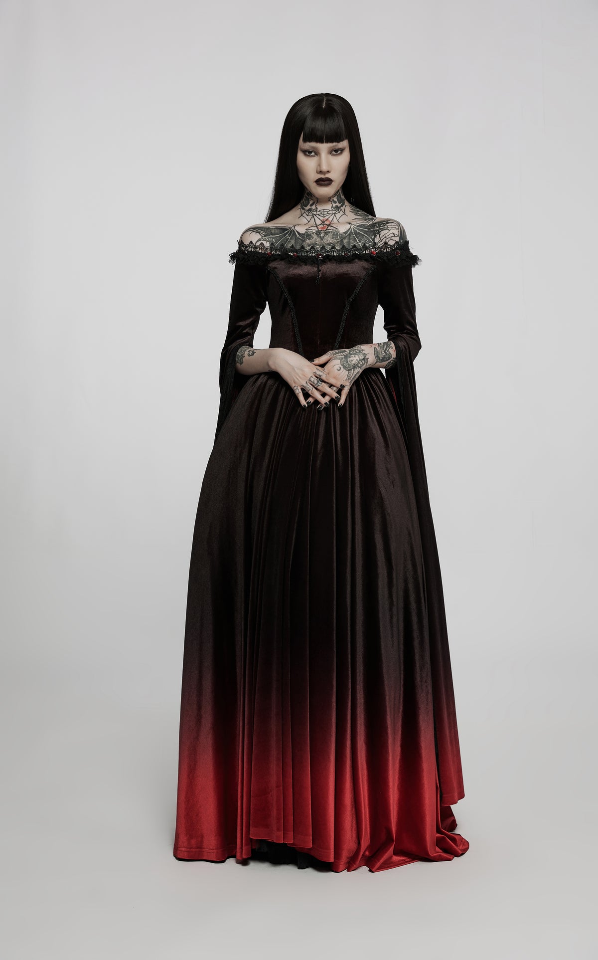Victorian Gothic Vampire Masquerade Ball Black and Red Ball Gawn OtherWorld Fashion Victorian Gothic Vampire Masquerade Ball Black and Red Ball Gawn OtherWorld Fashion