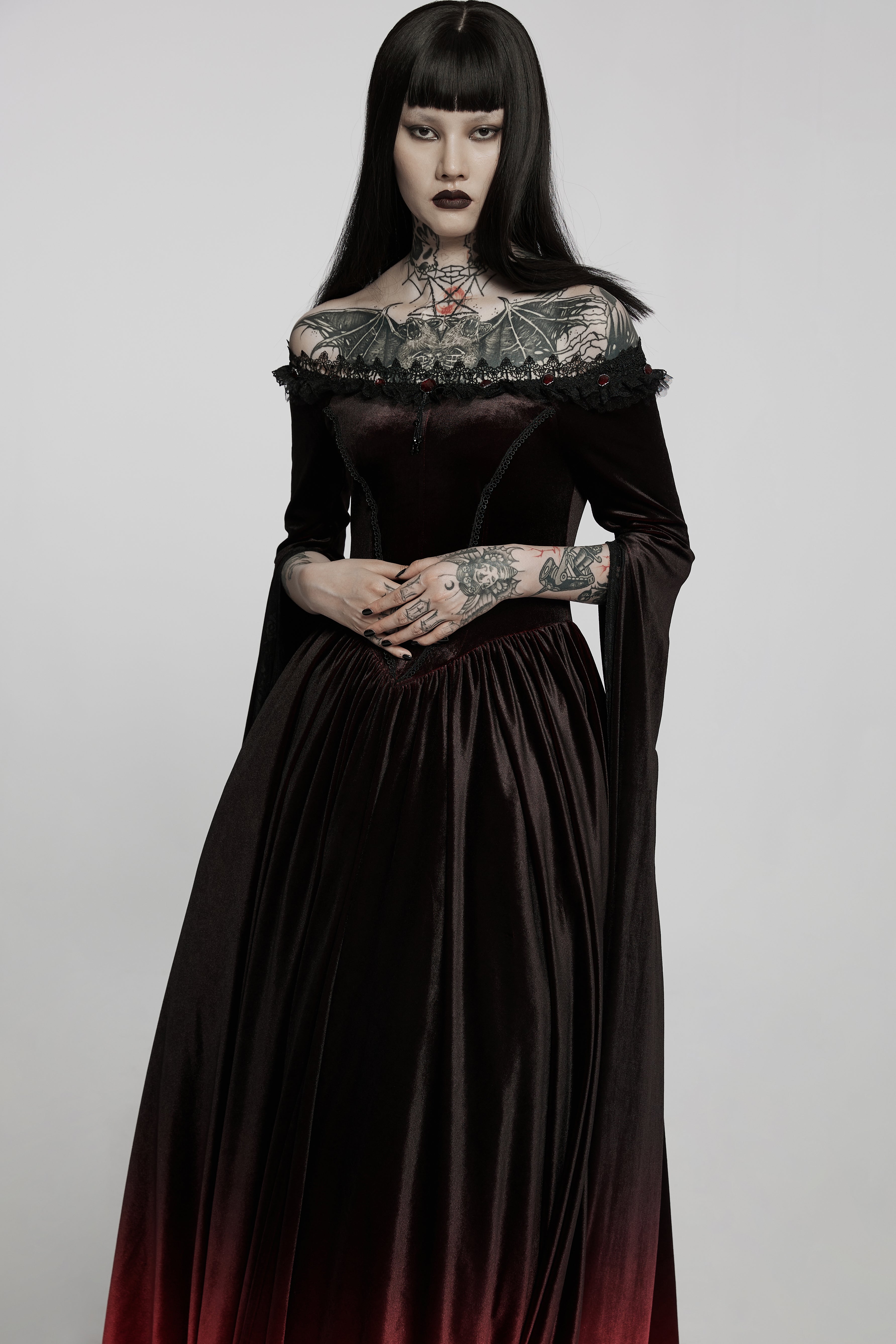 Victorian Gothic Vampire Masquerade Ball Black and Red Ball Gawn OtherWorld Fashion Victorian Gothic Vampire Masquerade Ball Black and Red Ball Gawn OtherWorld Fashion