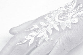 Vowlace – Gothic Bridal Ribbon Gloves