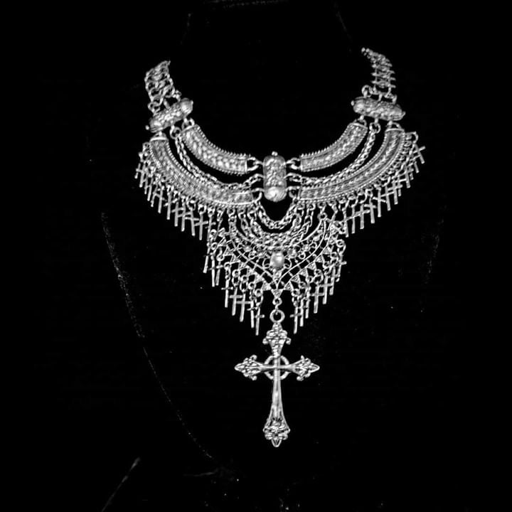 Only After Dark Jewellery Set