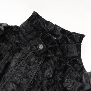 Raven Court – Gothic Feathered Lace Capelet