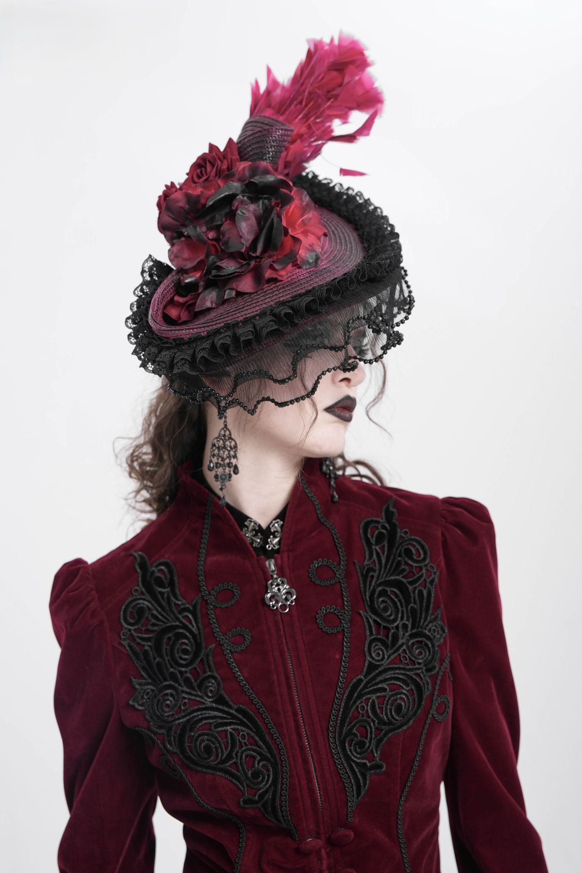 victorian style red dress Victorian Dress Costume Red Baroque Red Squared Neckline Printed Flared Half Sleeves Layered Ball Gown Victorian era Clothing Costumes Dress Carnival