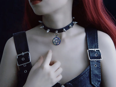 Pentagram Choker