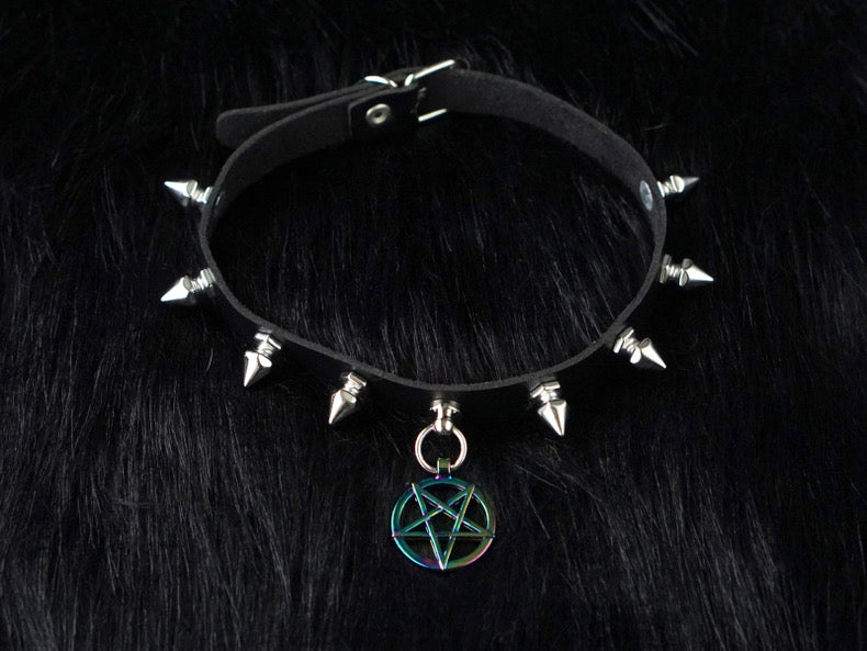 Pentagram Choker