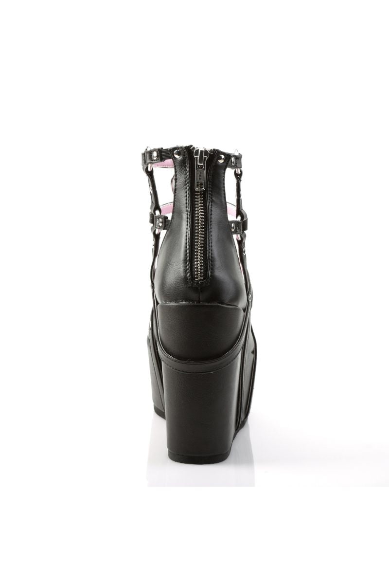 backside view of demnia poison-25-1 zipper detail